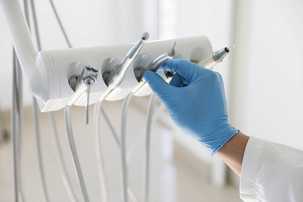 Professional Teeth Whitening technician working in Saugerties South, NY